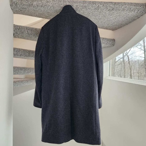 Hugo Boss herringbone topcoat. 42R - Picture 3 of 7